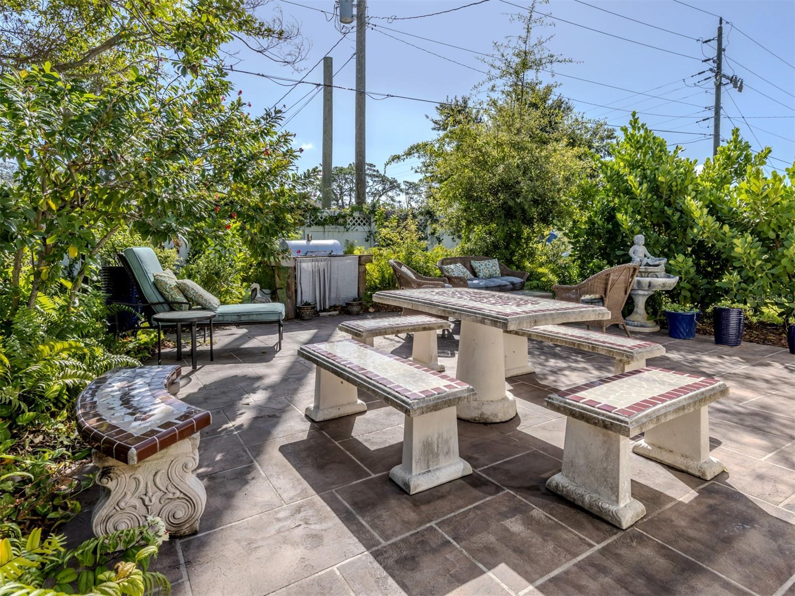 Image 15 of 74 For 104 Fiesole Street