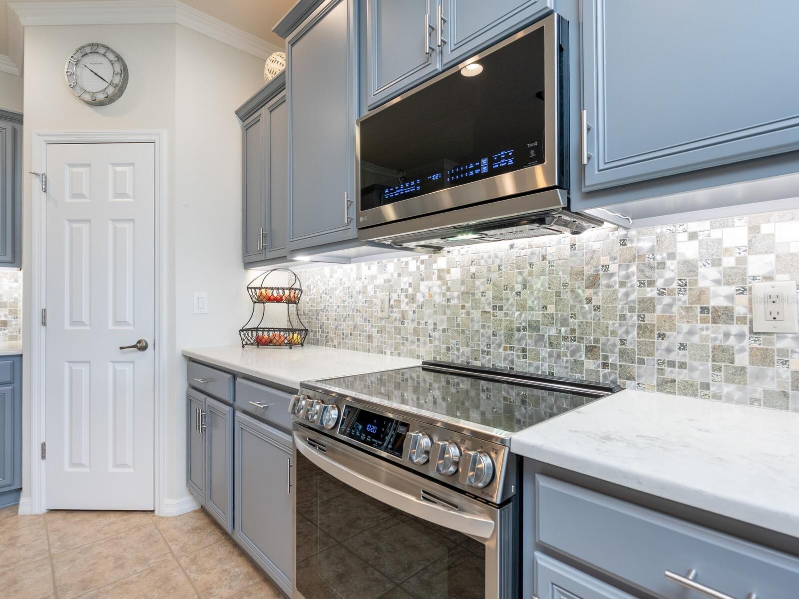 Image 18 of 40 For 20288 Pezzana Drive