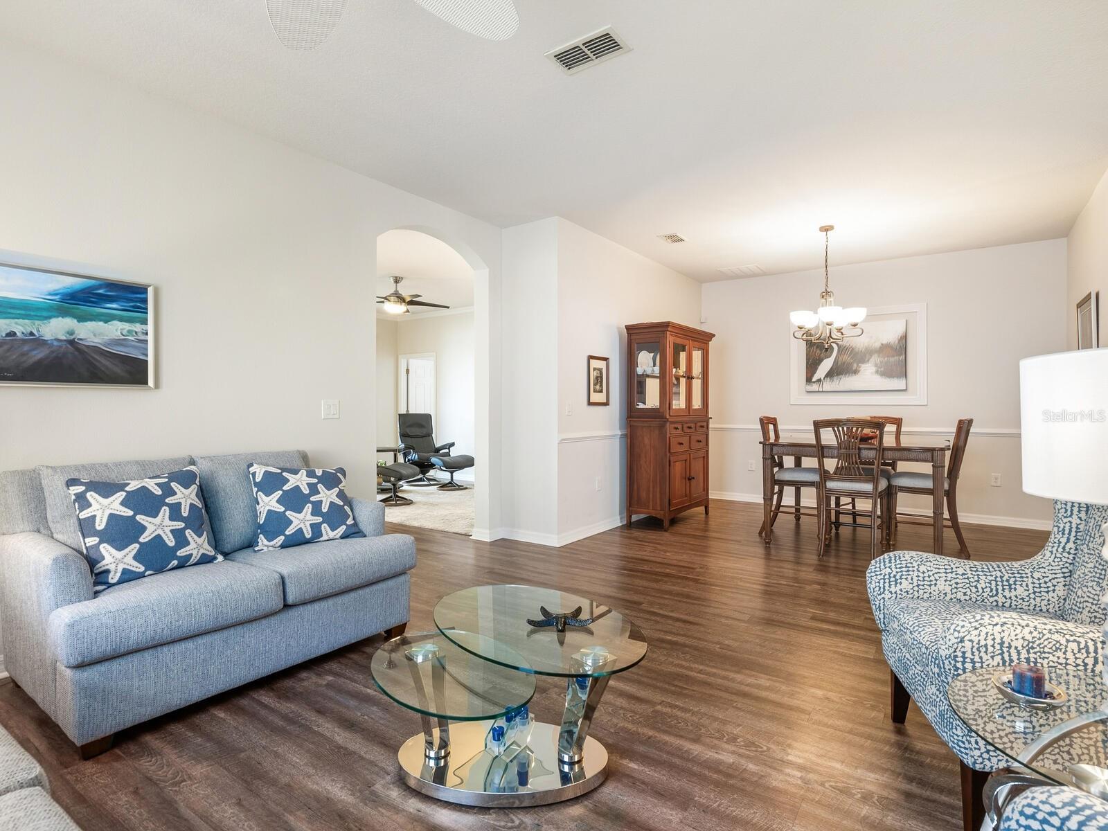 Image 6 of 40 For 20288 Pezzana Drive