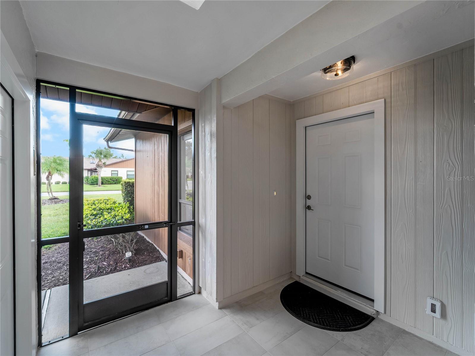 Image 2 of 48 For 1711 Curry Avenue 82