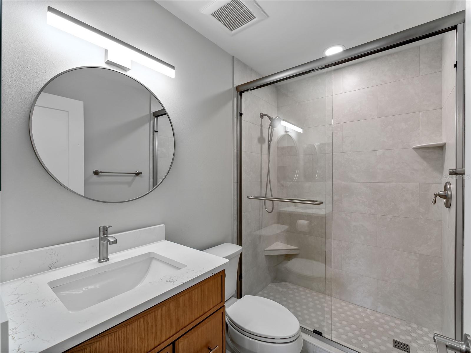 Image 22 of 48 For 1711 Curry Avenue 82