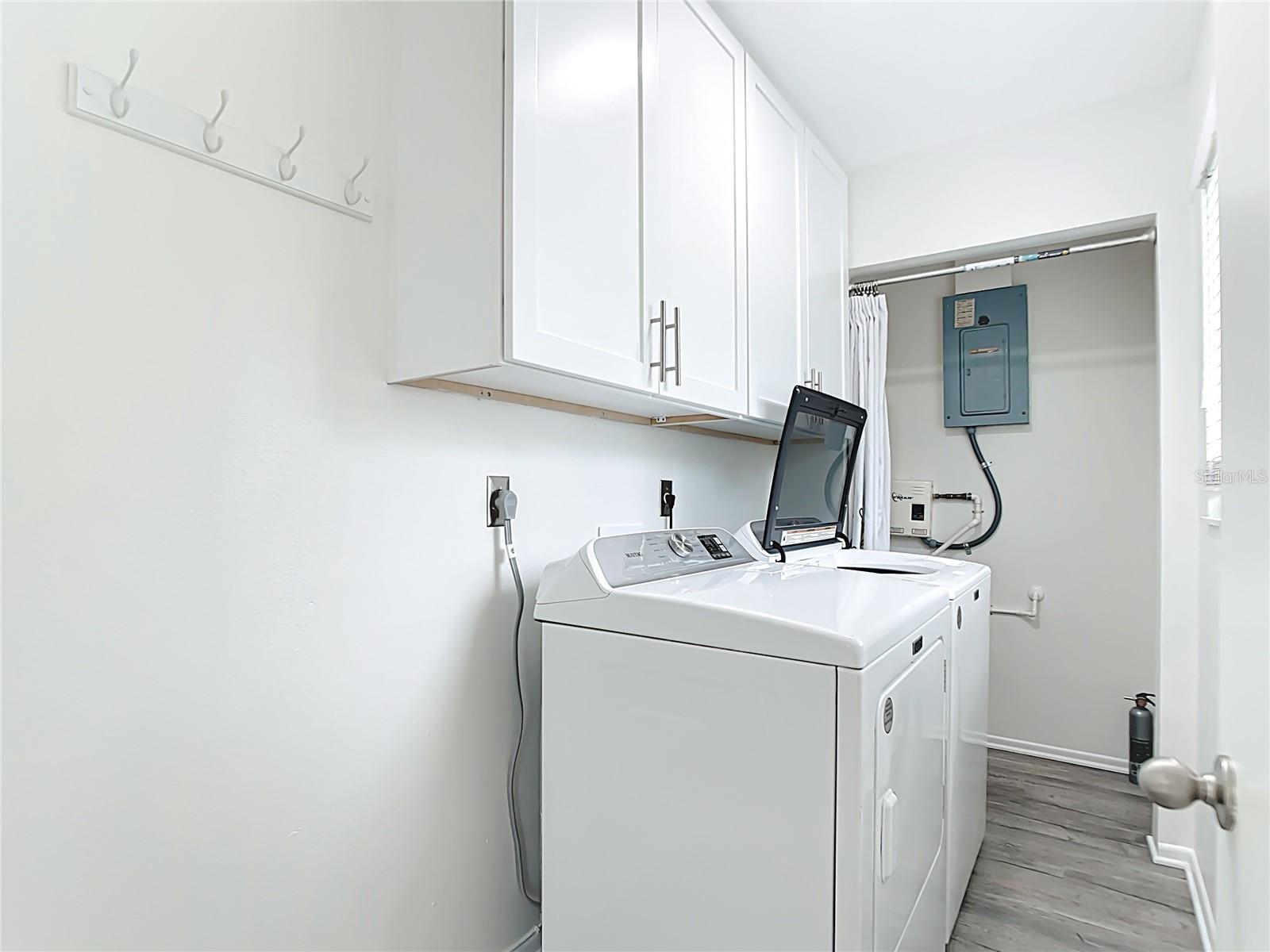 Image 30 of 61 For 564 Circlewood Drive Q5