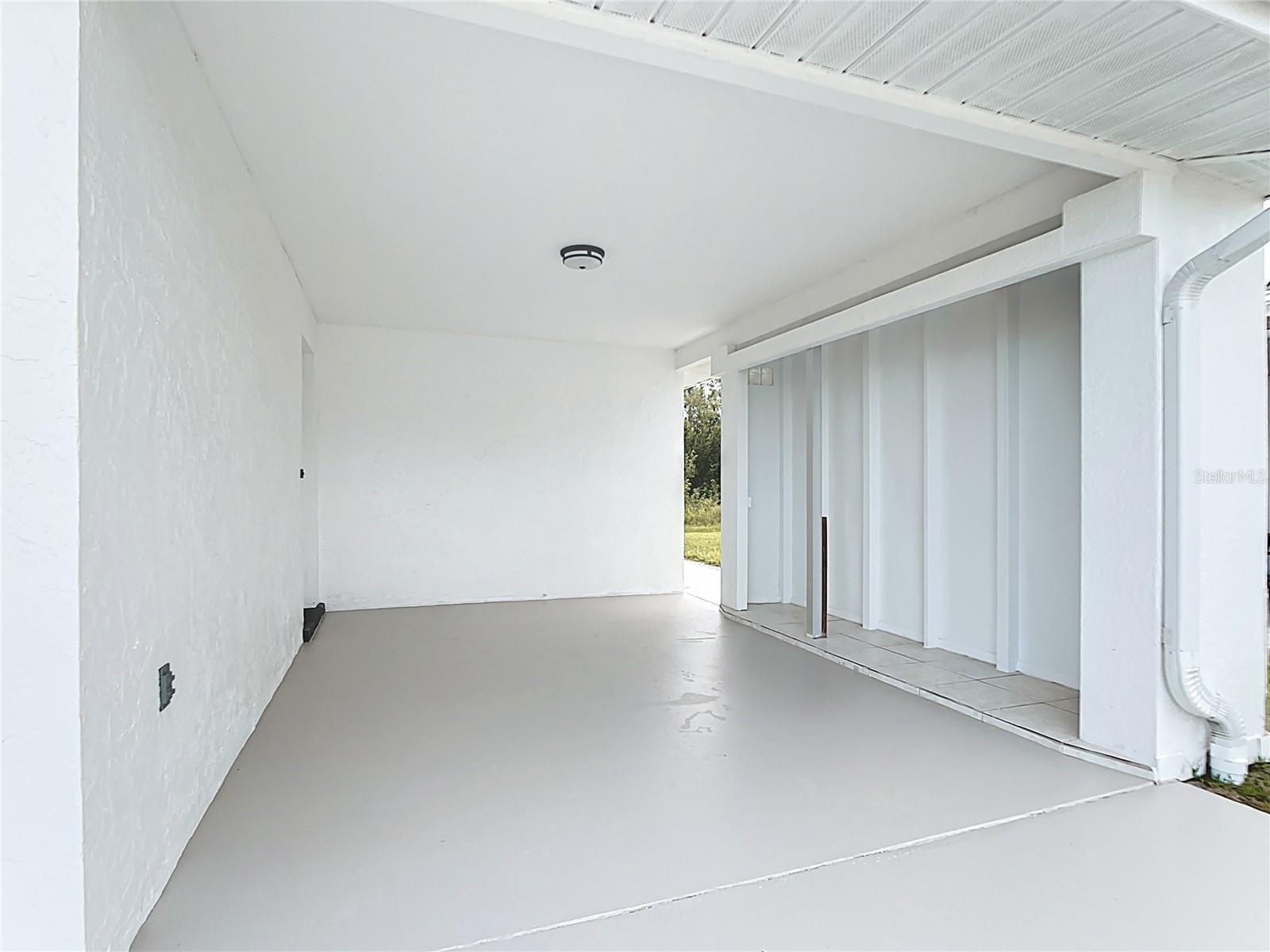 Image 31 of 61 For 564 Circlewood Drive Q5