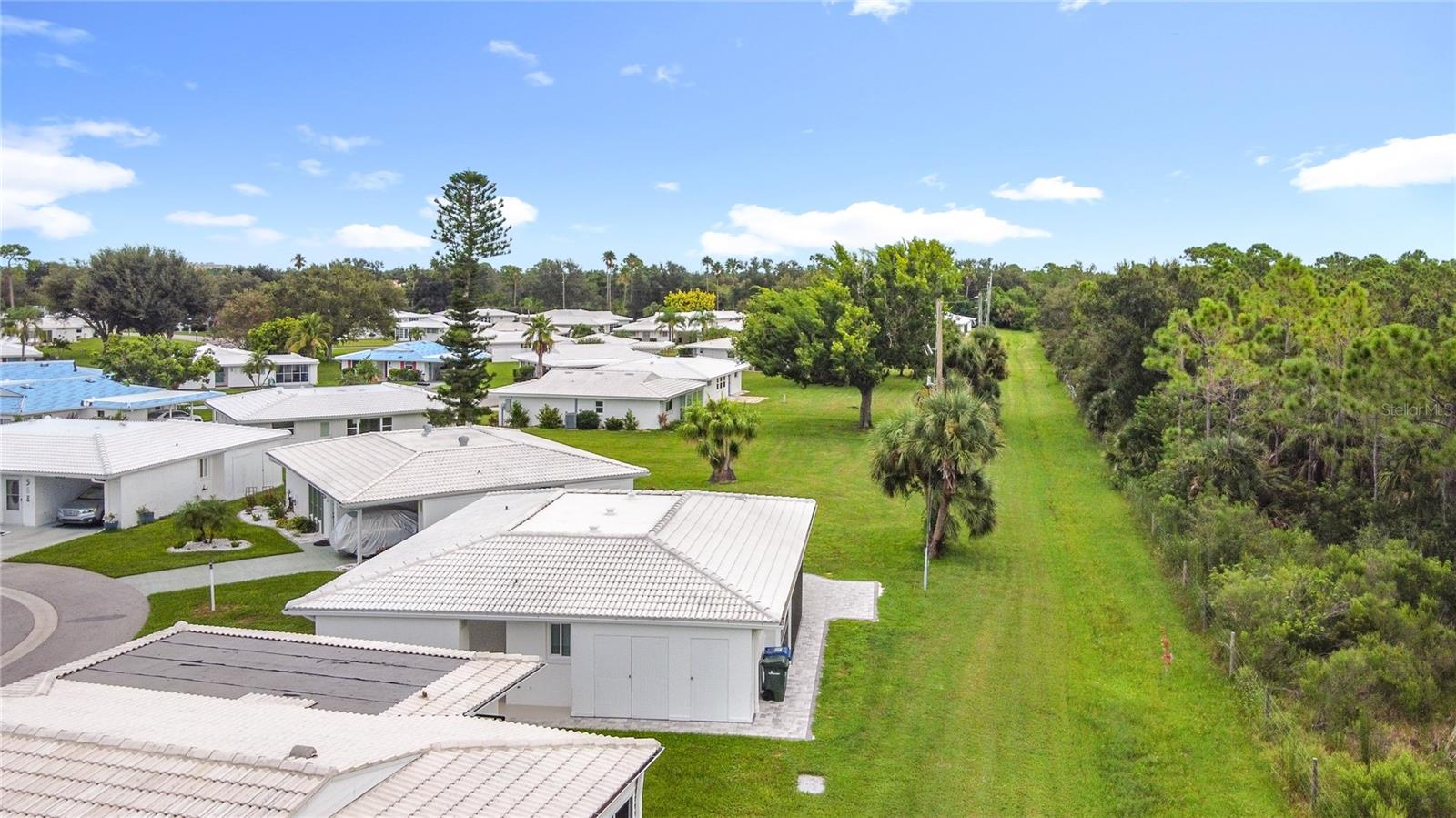 Image 41 of 61 For 564 Circlewood Drive Q5