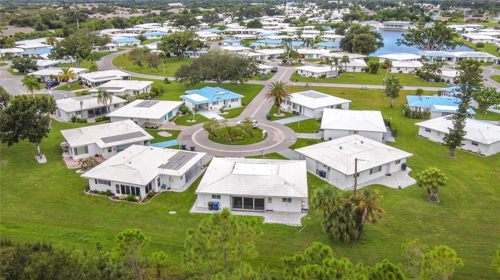 Image 42 of 61 For 564 Circlewood Drive Q5