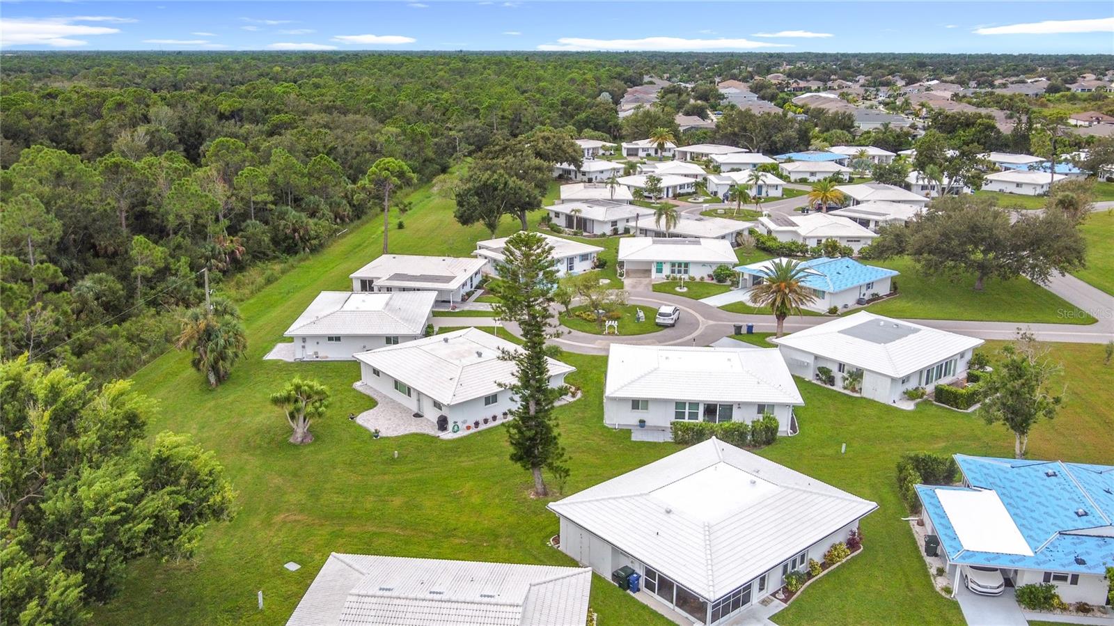 Image 43 of 61 For 564 Circlewood Drive Q5