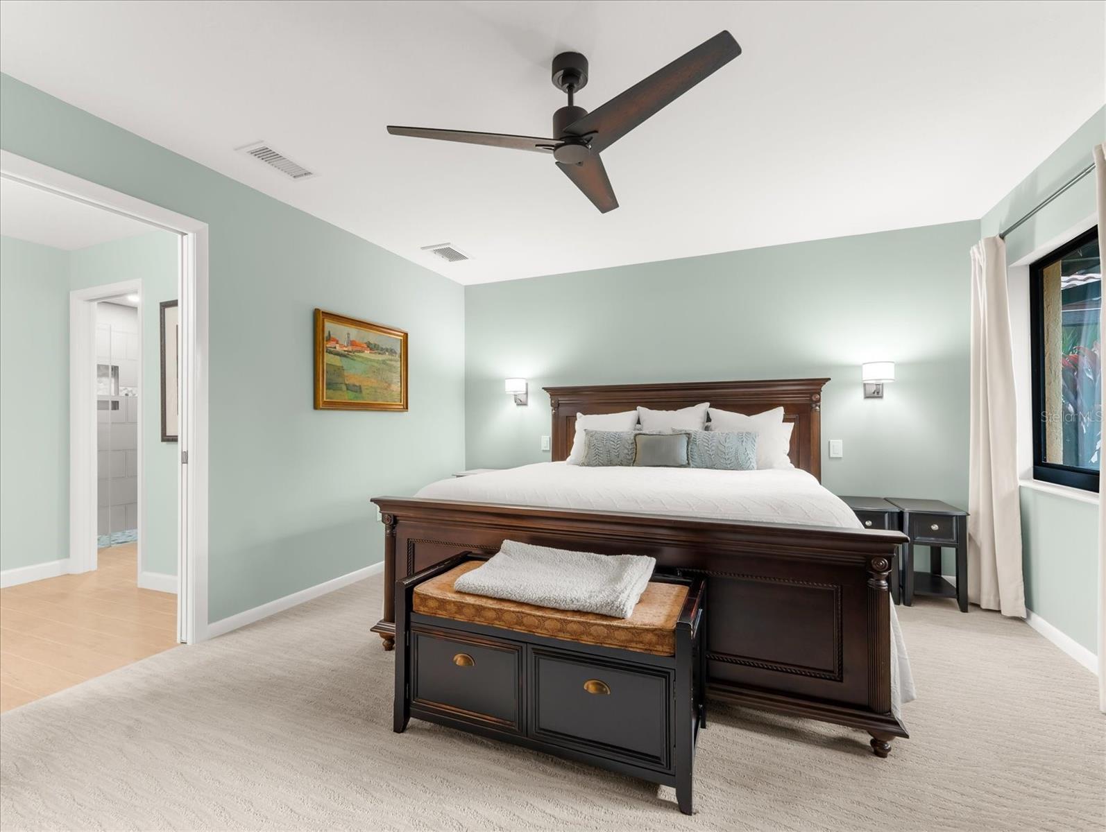 Image 12 of 67 For 1905 Tradewinds Circle