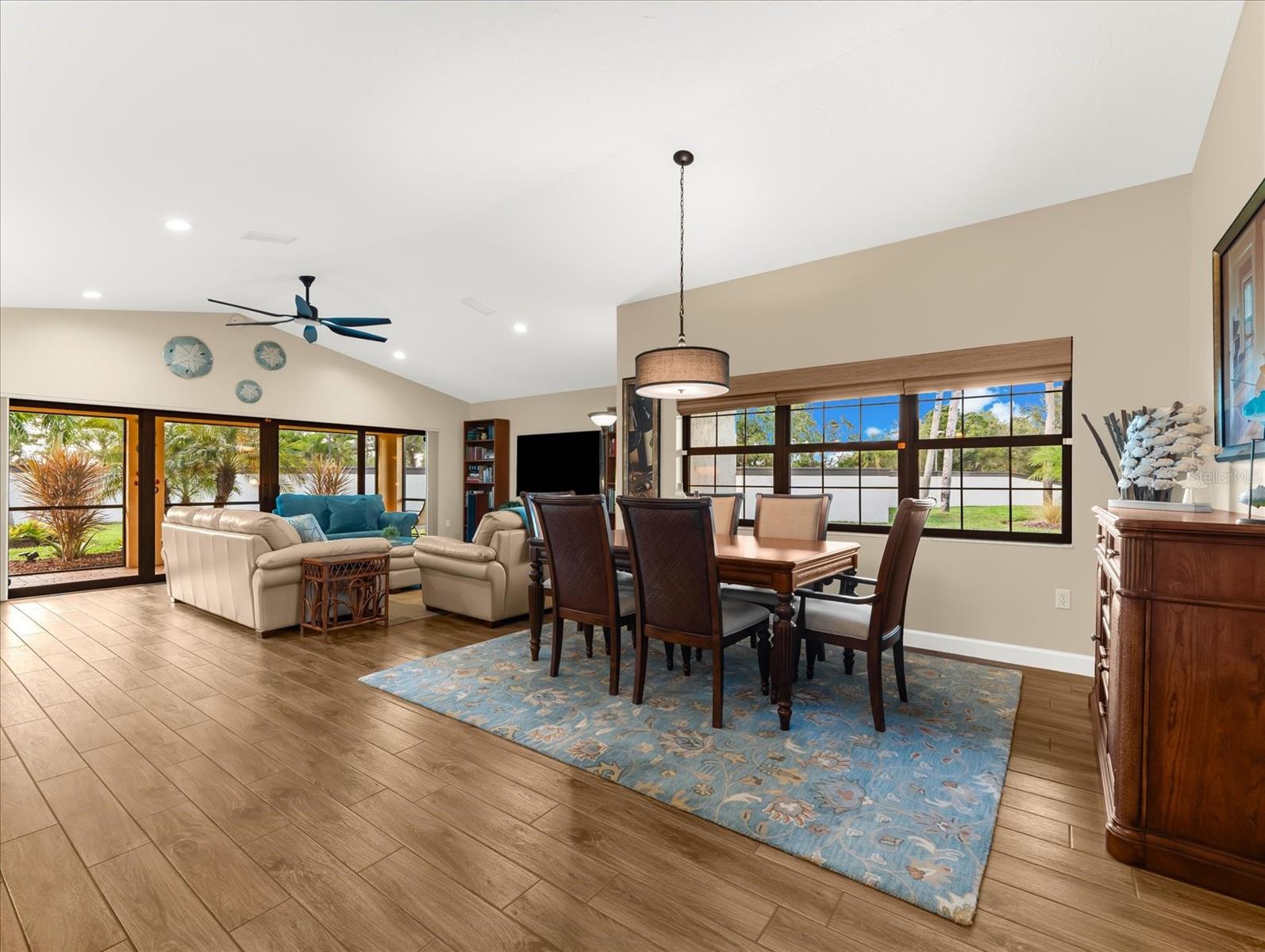 Image 24 of 67 For 1905 Tradewinds Circle
