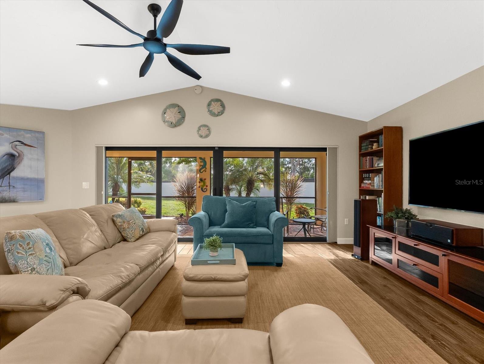 Image 33 of 67 For 1905 Tradewinds Circle