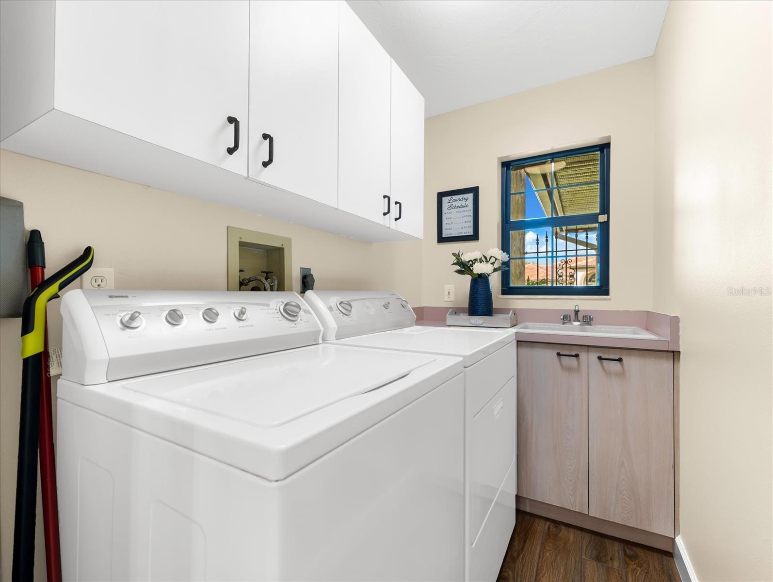 Image 34 of 67 For 1905 Tradewinds Circle
