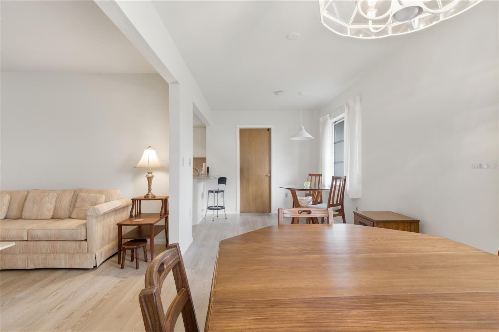 Image 15 of 51 For 430 Botticelli Drive 430