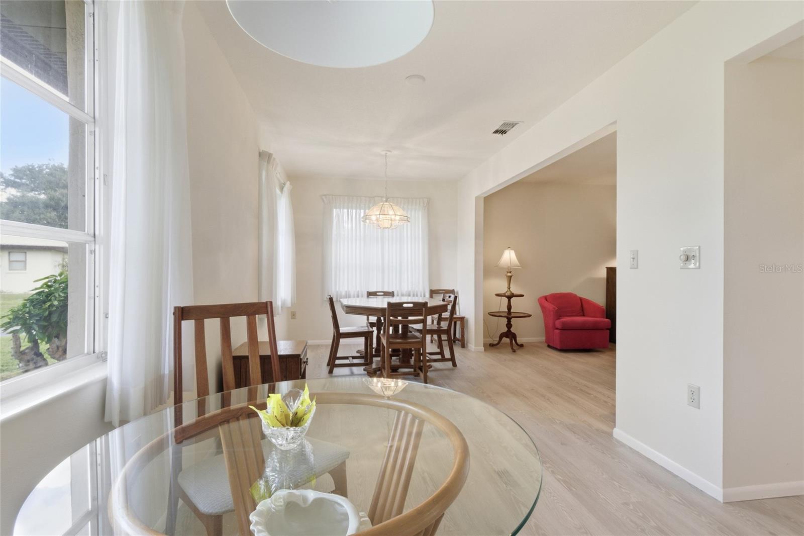 Image 17 of 51 For 430 Botticelli Drive 430