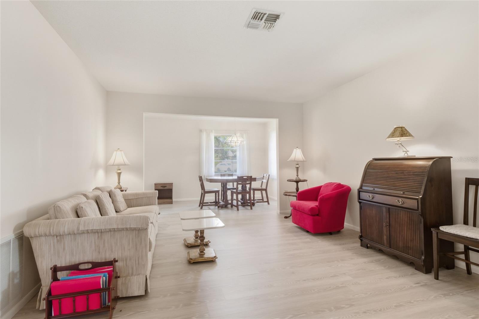 Image 5 of 51 For 430 Botticelli Drive 430