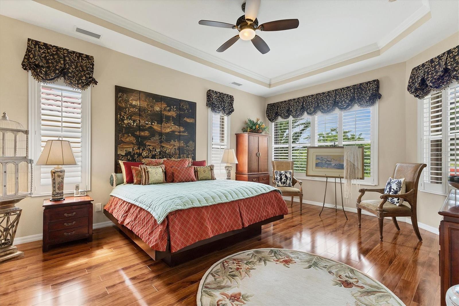 Image 27 of 86 For 5412 Royal Poinciana Way