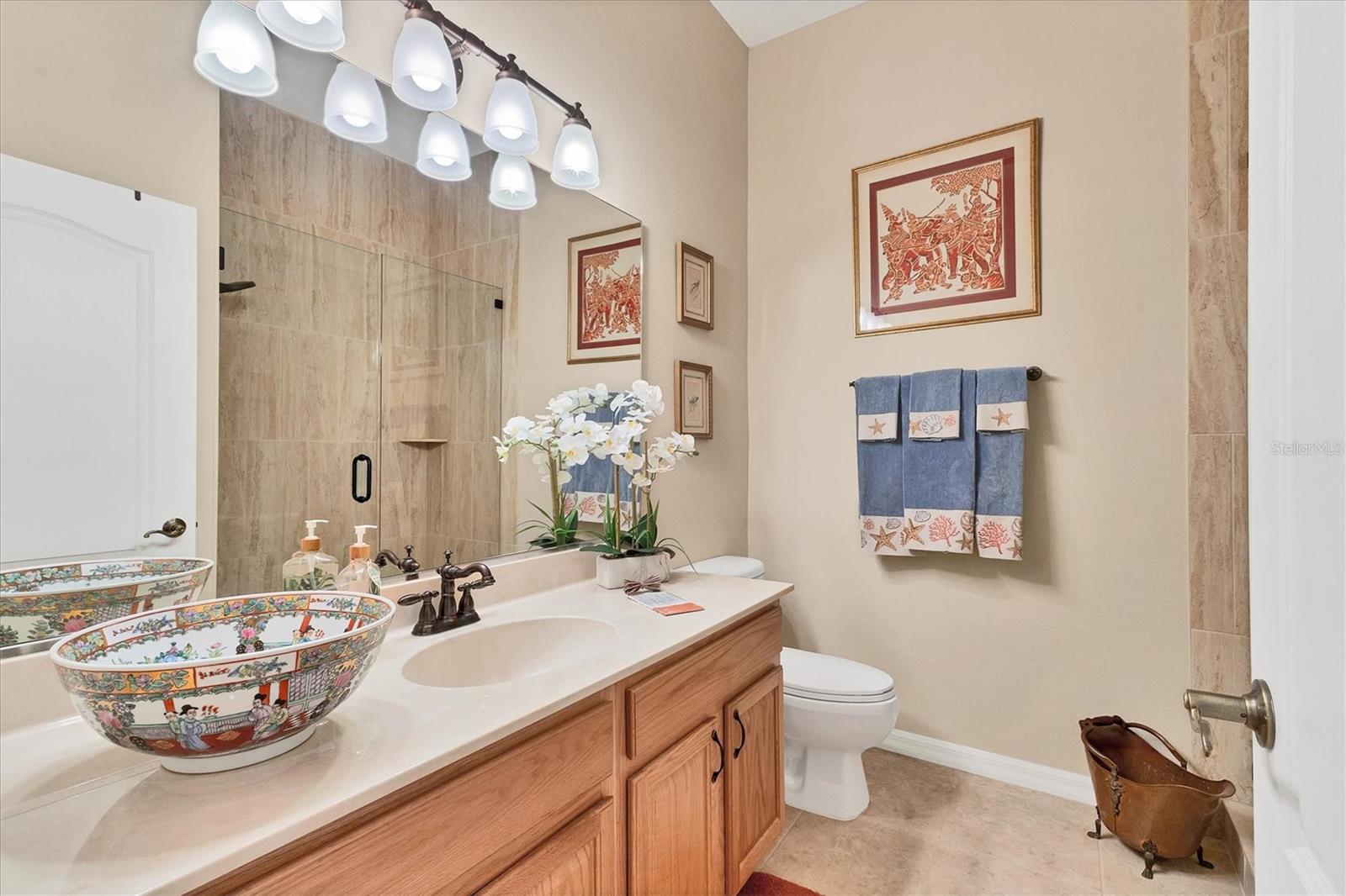Image 33 of 86 For 5412 Royal Poinciana Way