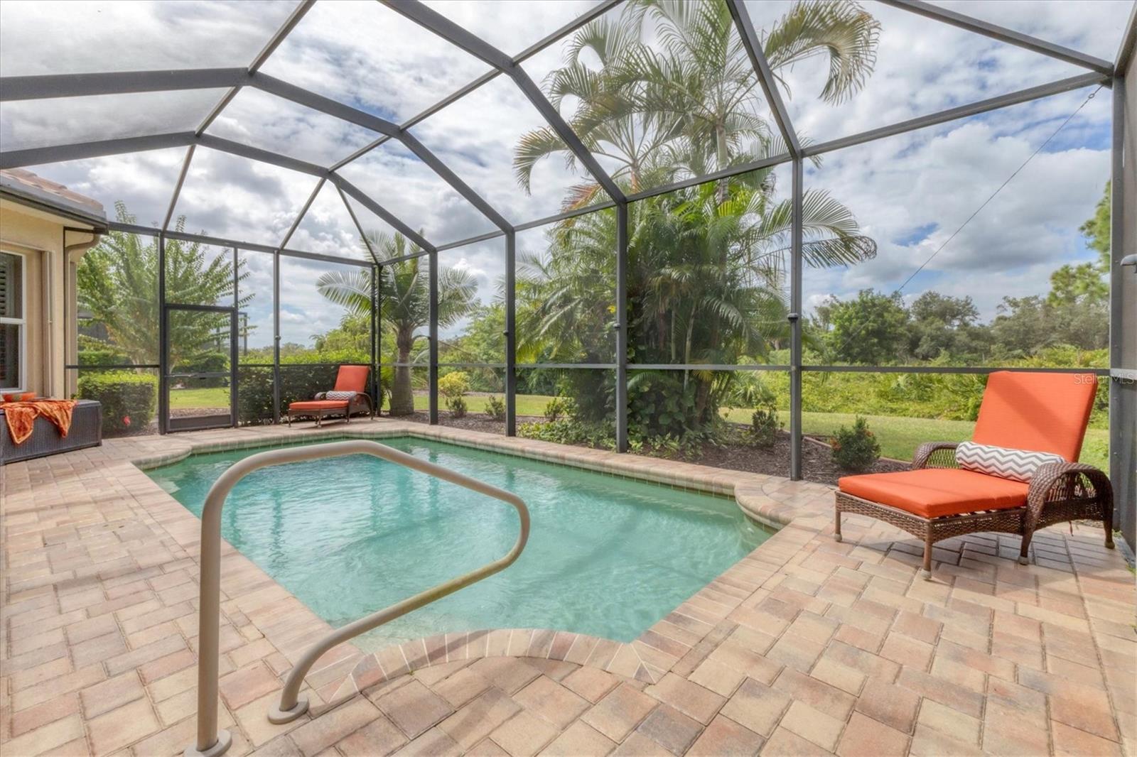 Image 43 of 86 For 5412 Royal Poinciana Way
