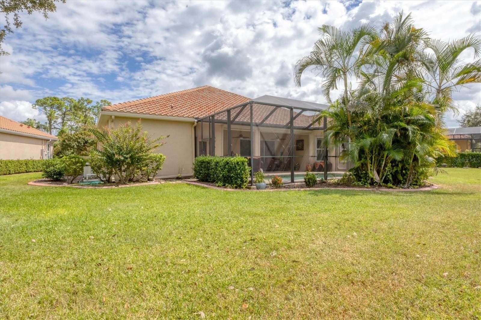 Image 47 of 86 For 5412 Royal Poinciana Way