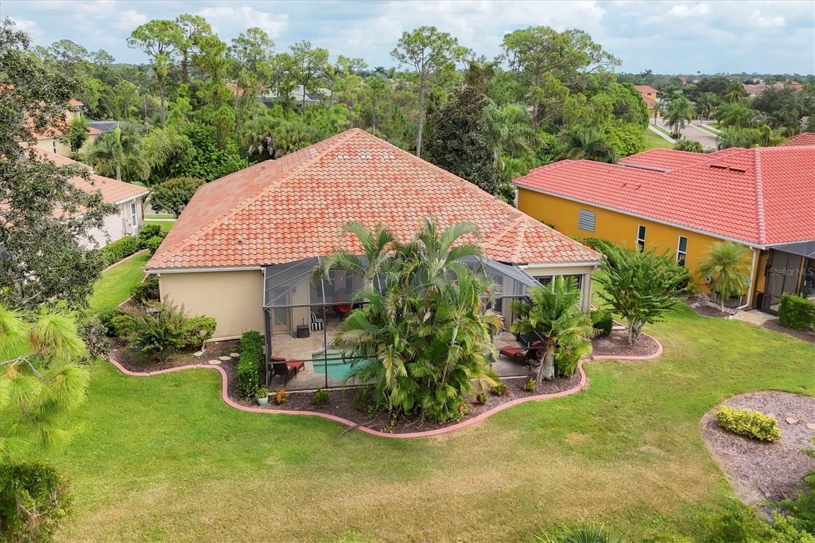 Image 48 of 86 For 5412 Royal Poinciana Way