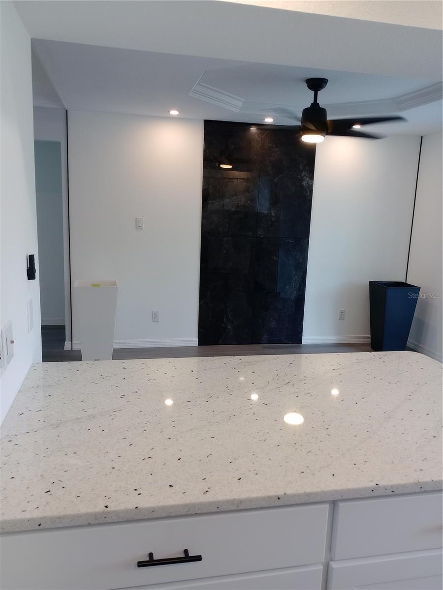 Image 10 of 27 For 1264 Jamaica Road