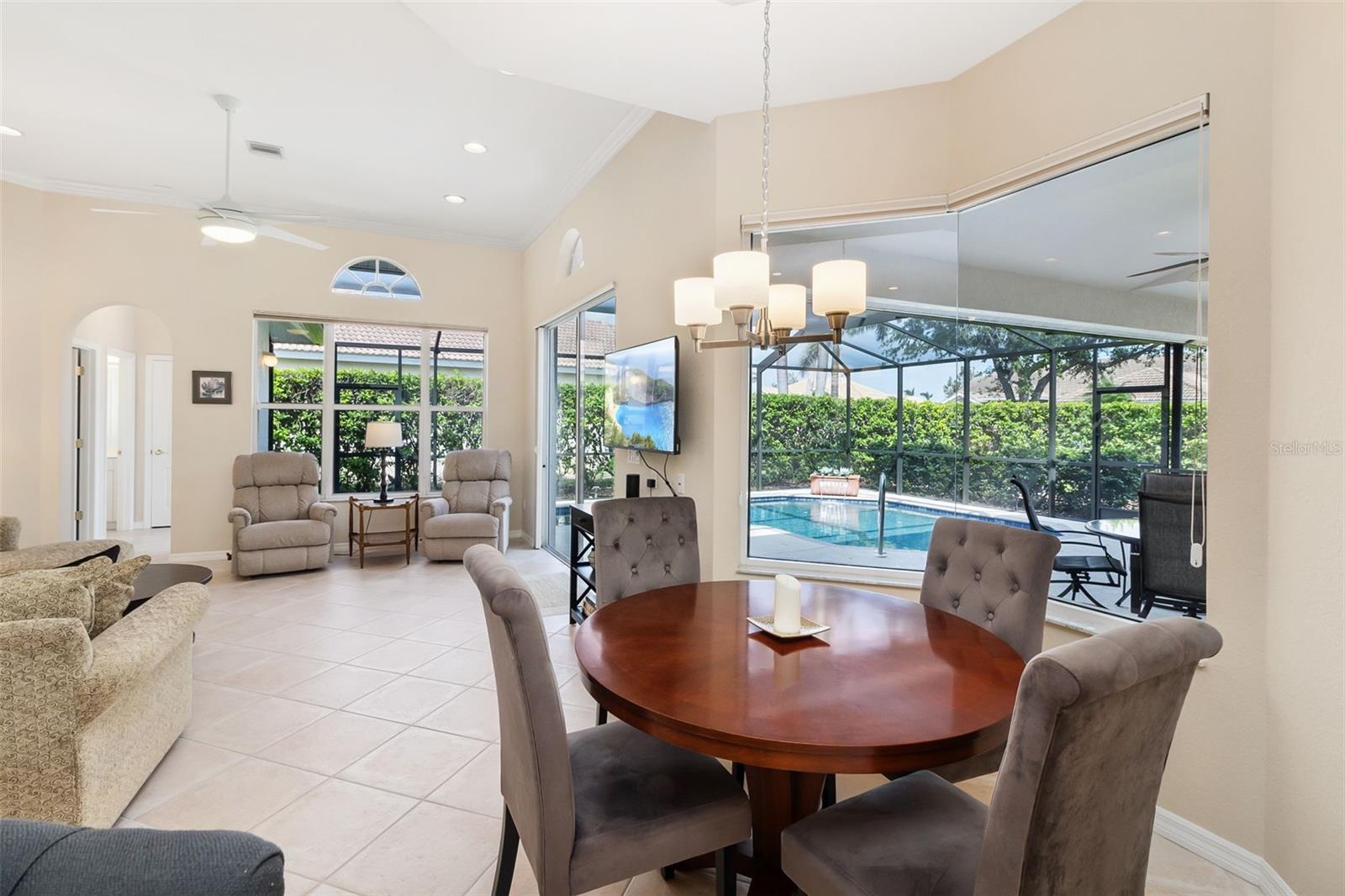 Image 13 of 72 For 4641 Gaeta Drive