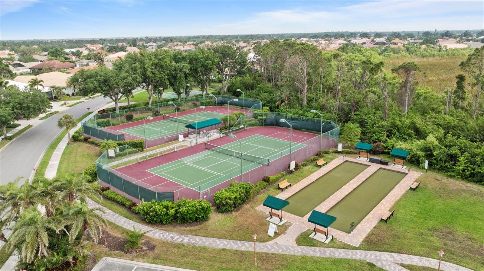 Image 46 of 72 For 4641 Gaeta Drive