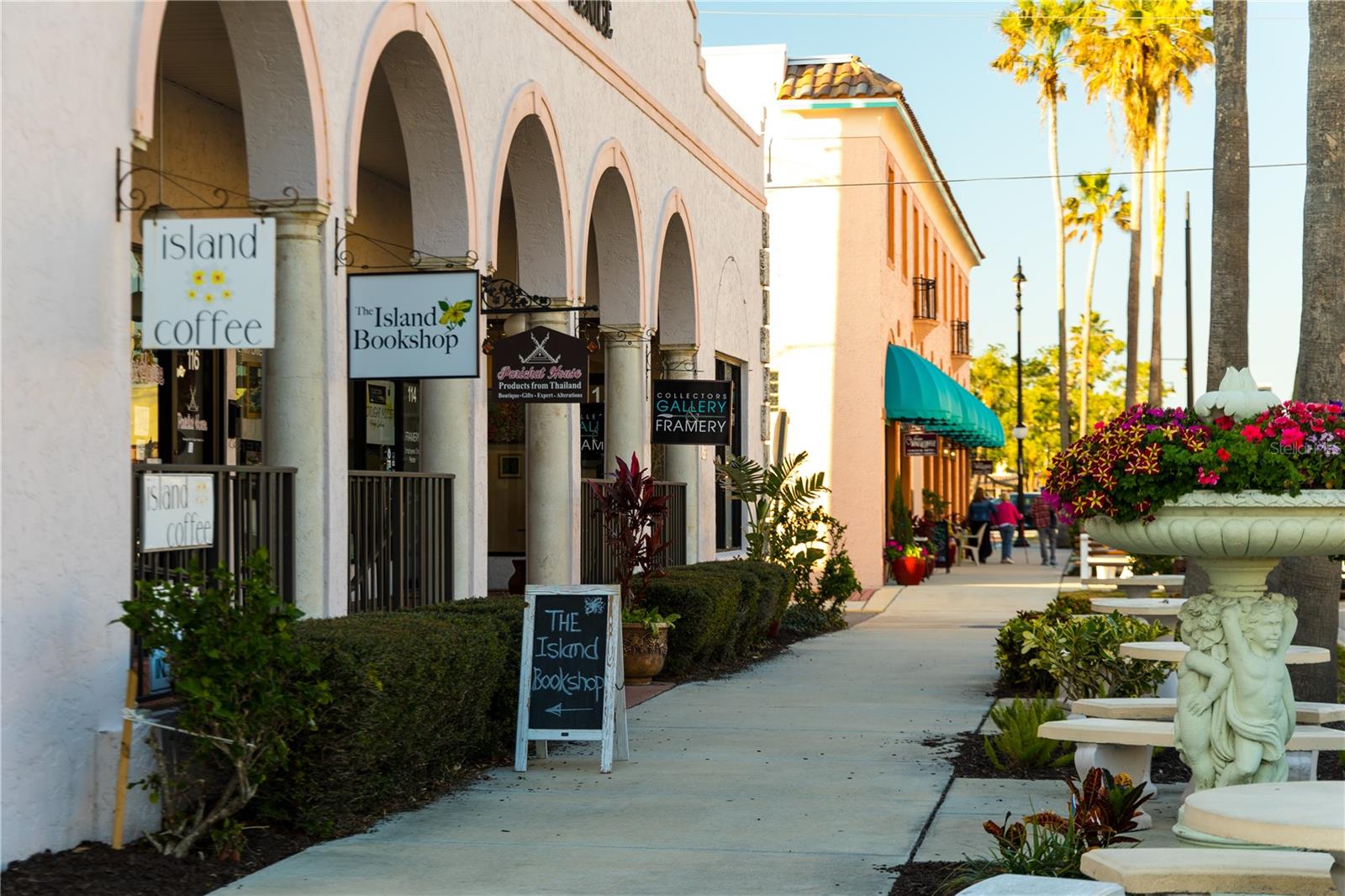 Image 71 of 72 For 4641 Gaeta Drive