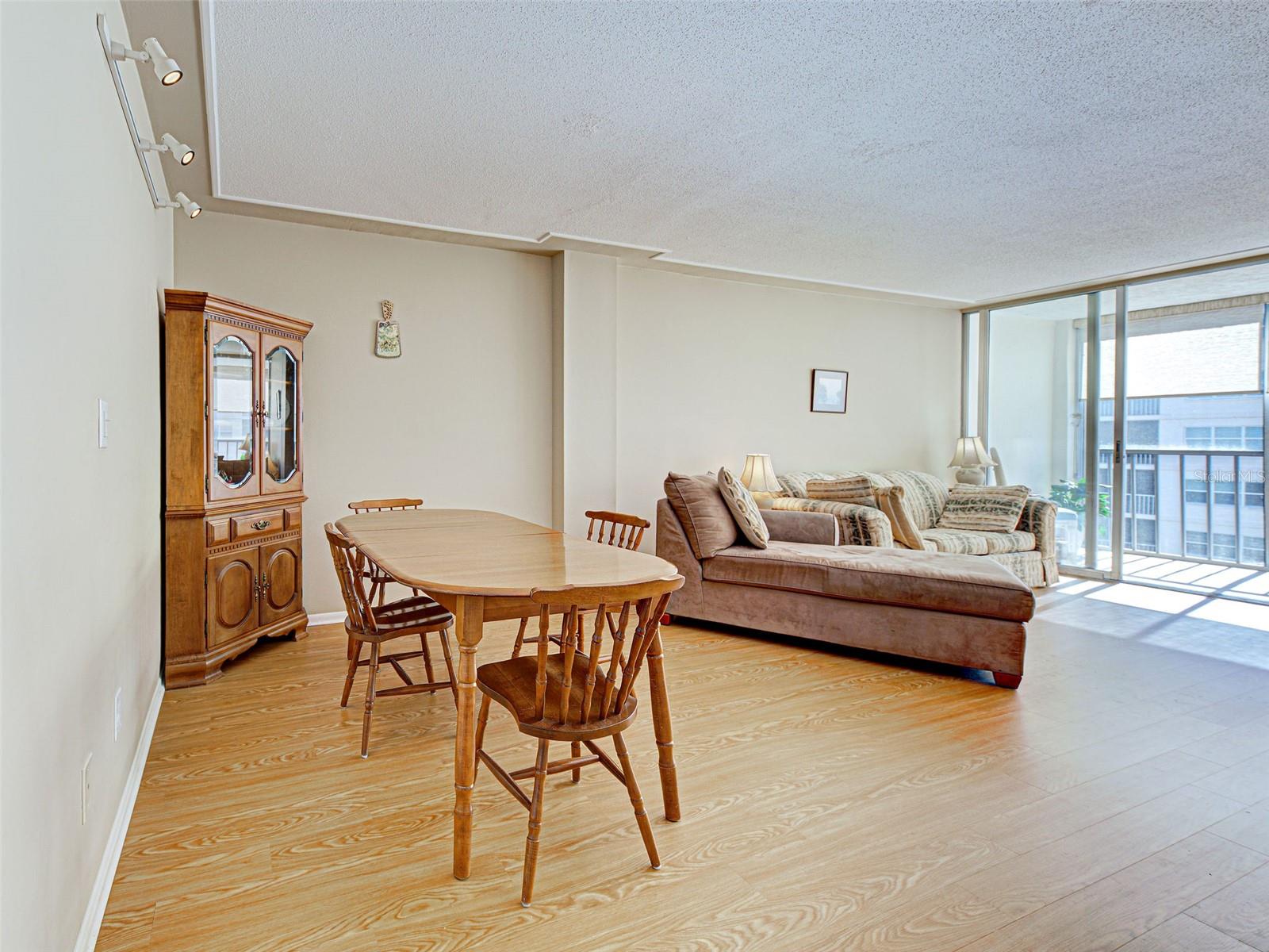 Image 11 of 35 For 244 Saint Augustine Avenue 503