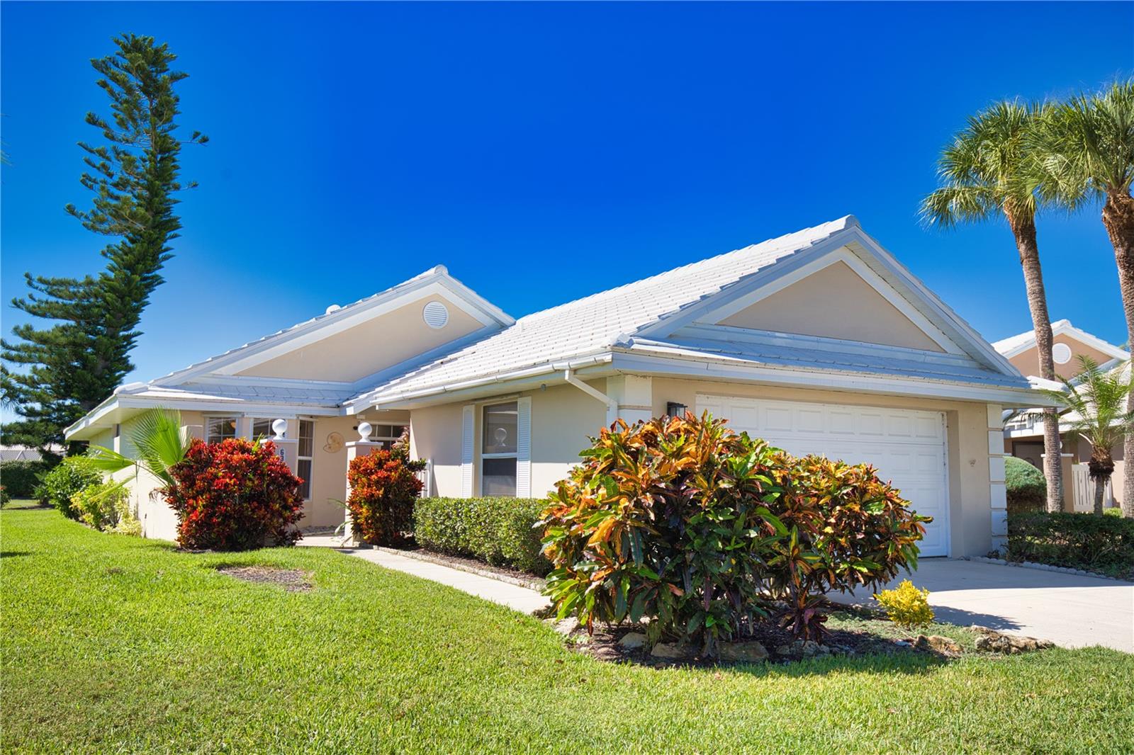 Details for 698 Harrington Lake Drive S 9, VENICE, FL 34293