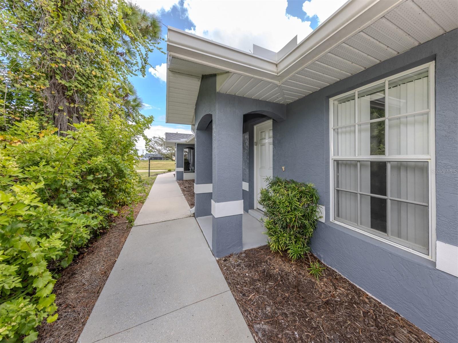 Image 2 of 32 For 209 Boundary Boulevard 212