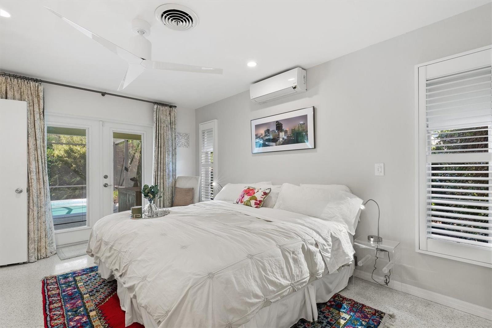 Image 20 of 53 For 405 Park Boulevard N