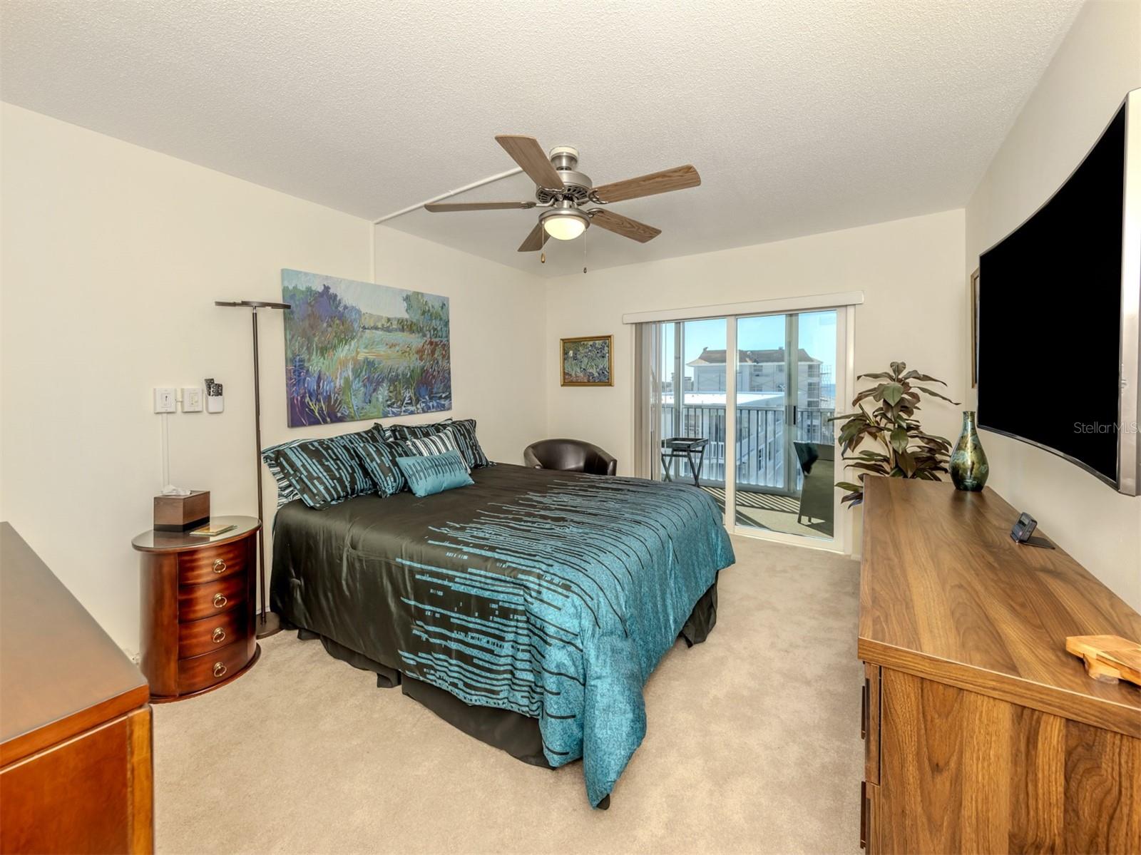Image 22 of 69 For 1150 Tarpon Center Drive 608 (6-h)