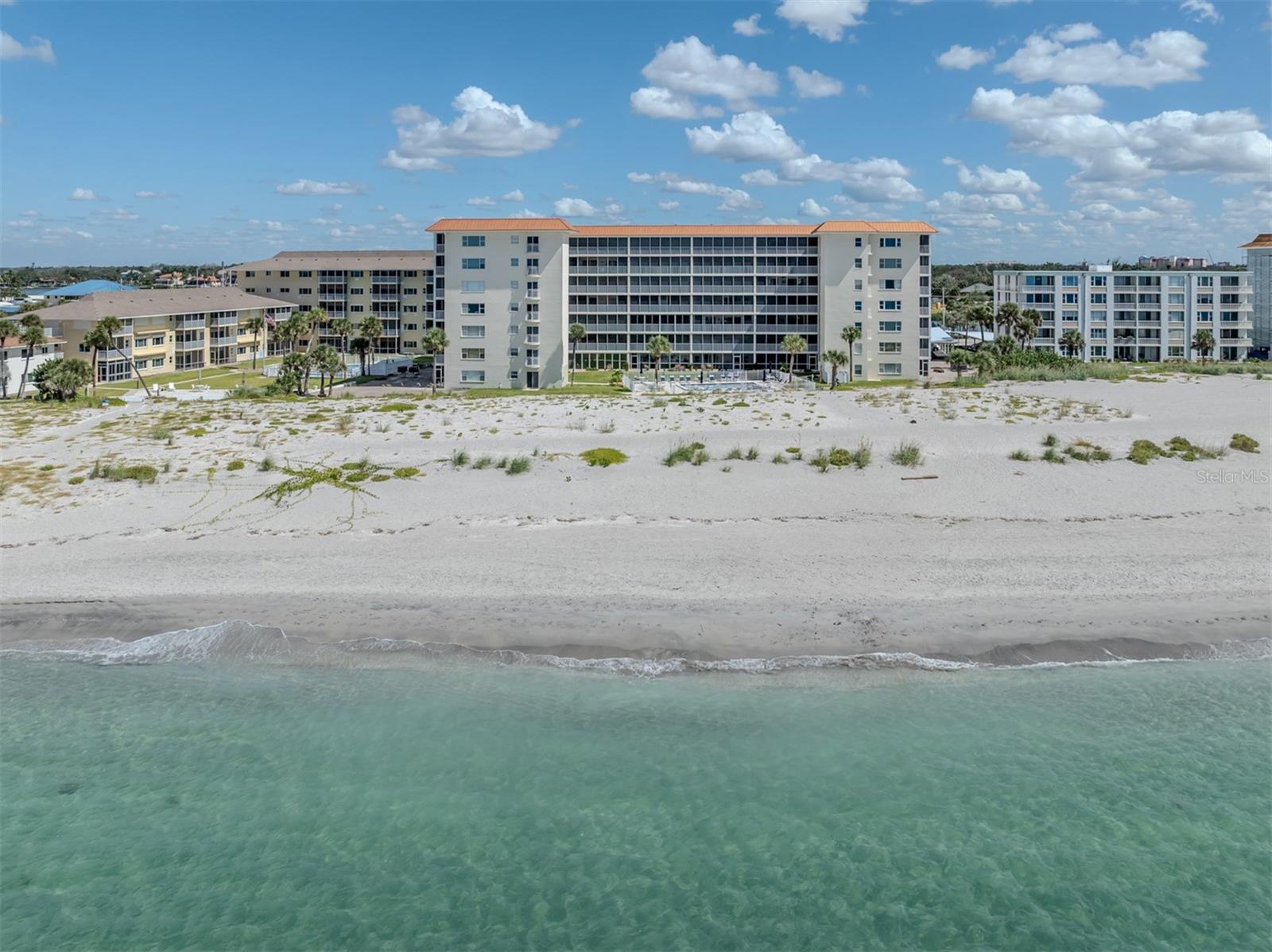 Image 39 of 69 For 1150 Tarpon Center Drive 608 (6-h)