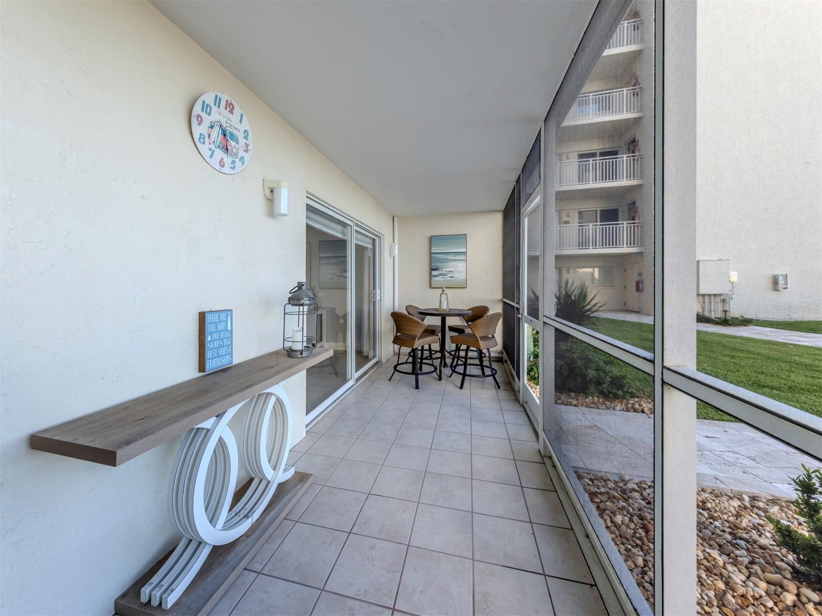 Image 45 of 69 For 1150 Tarpon Center Drive 608 (6-h)
