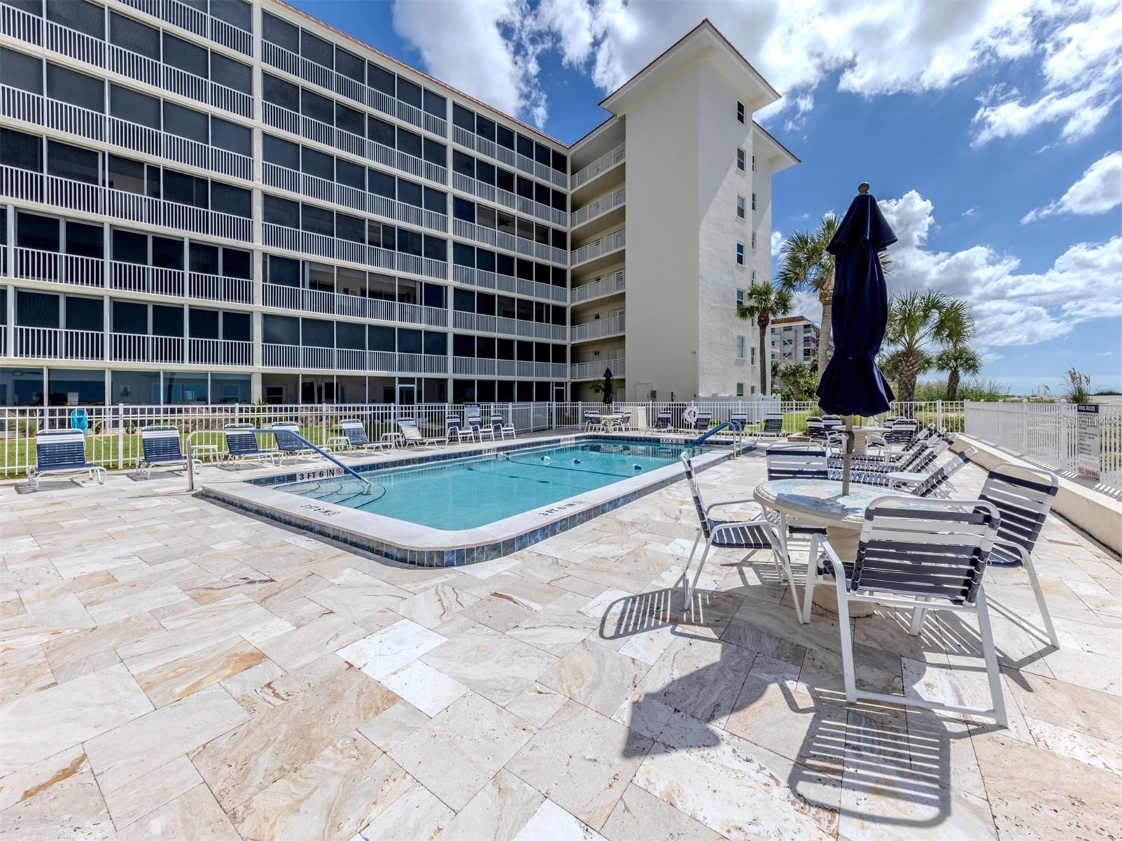 Image 48 of 69 For 1150 Tarpon Center Drive 608 (6-h)
