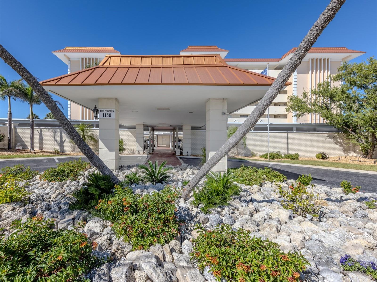 Image 50 of 69 For 1150 Tarpon Center Drive 608 (6-h)