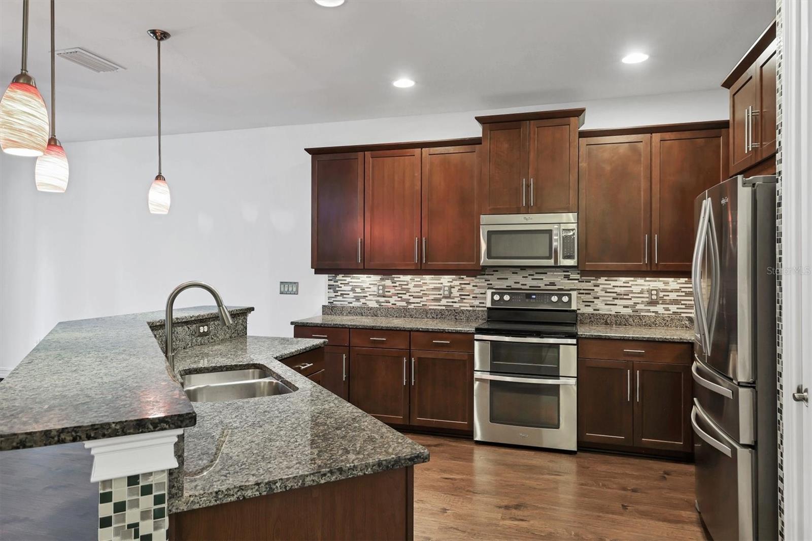 Image 12 of 33 For 1069 Bluffwood Drive
