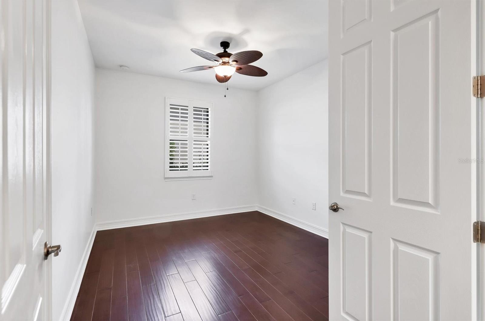 Image 22 of 33 For 1069 Bluffwood Drive