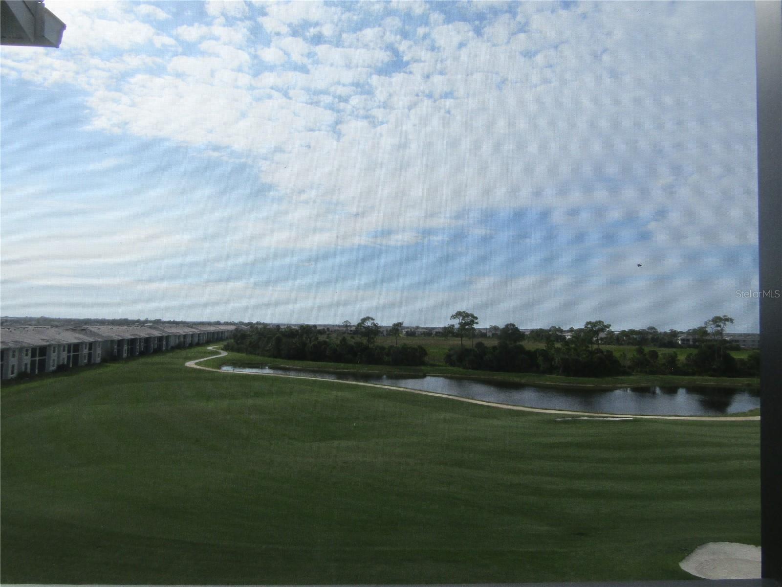 Image 14 of 18 For 17565 Opal Sand Drive 405