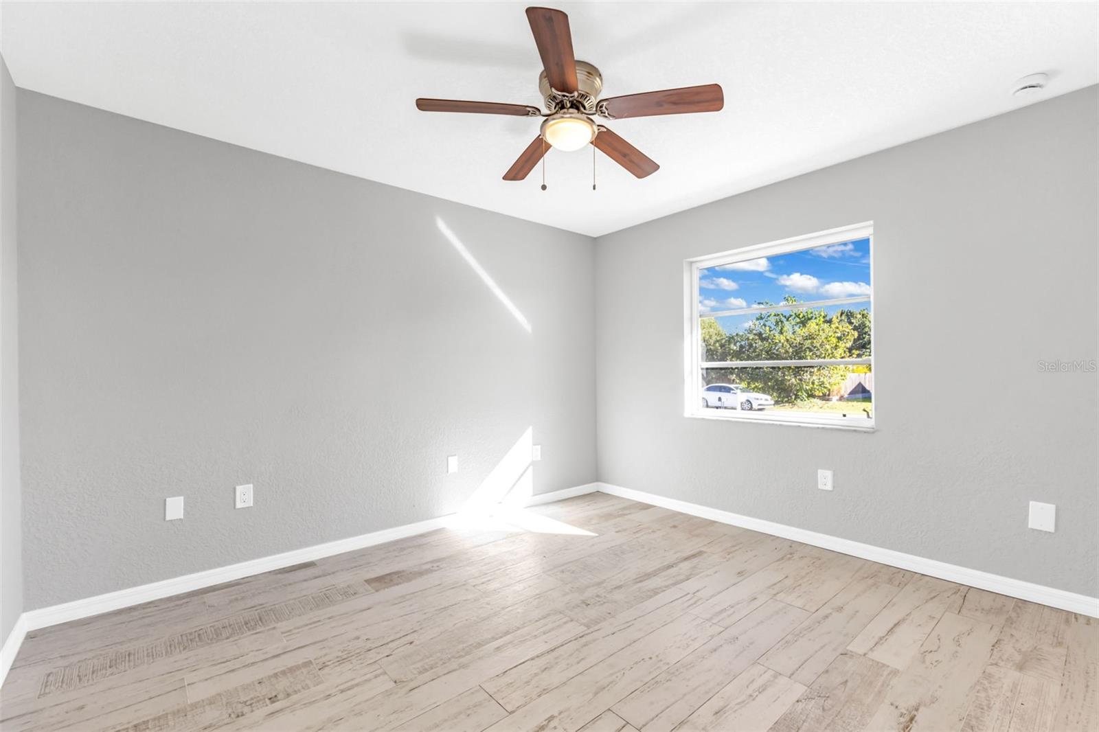 Image 11 of 36 For 2810 9th Street