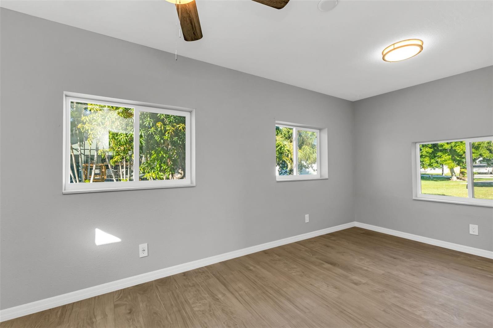 Image 16 of 36 For 2810 9th Street