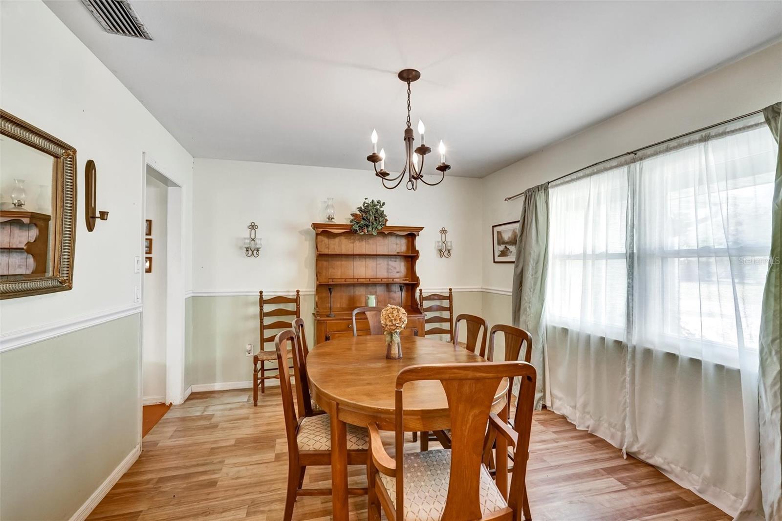 Image 12 of 37 For 735 Indus Road