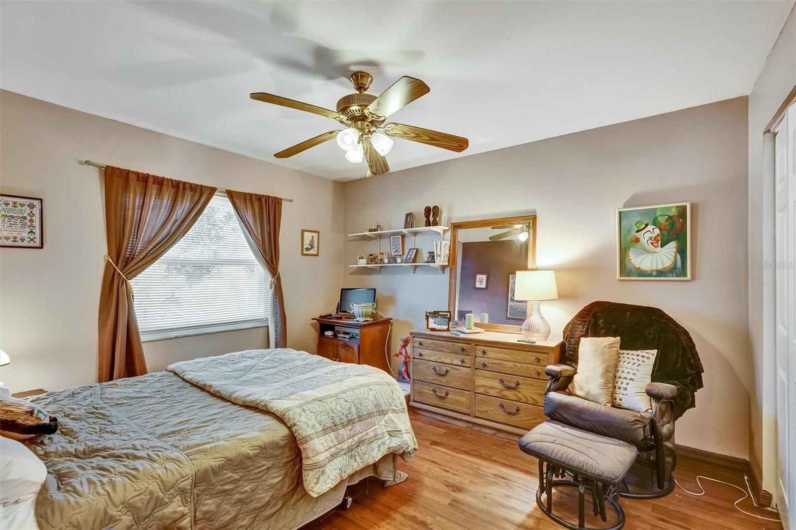 Image 24 of 37 For 735 Indus Road