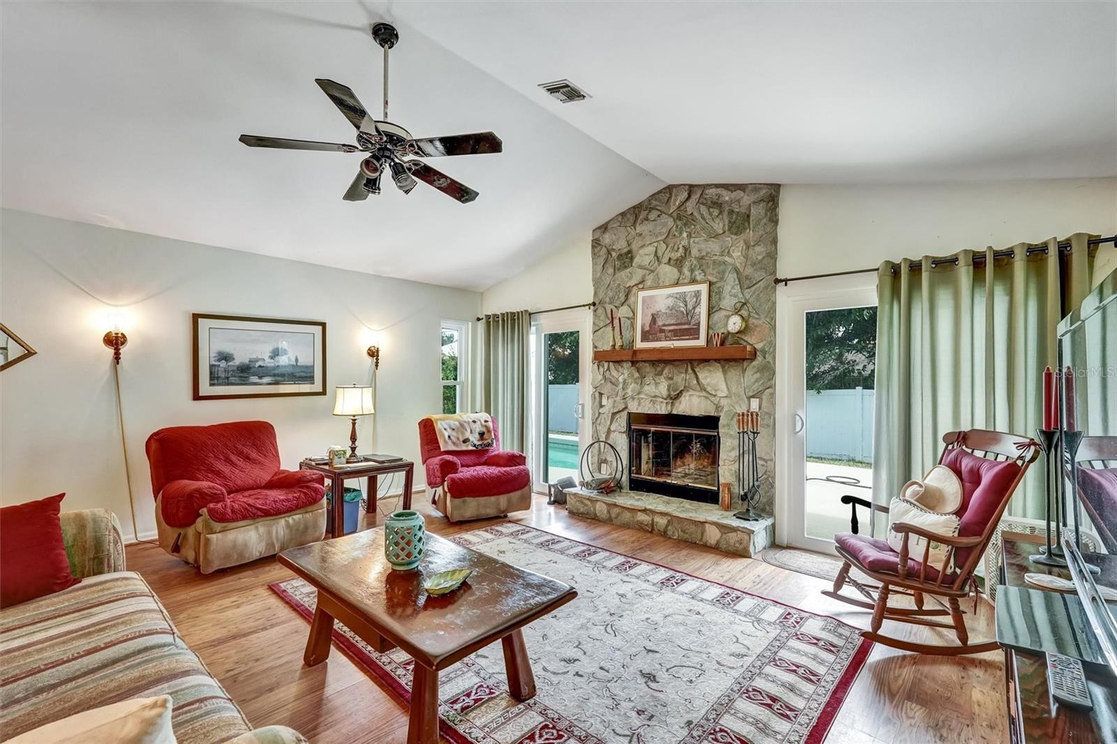 Image 7 of 37 For 735 Indus Road