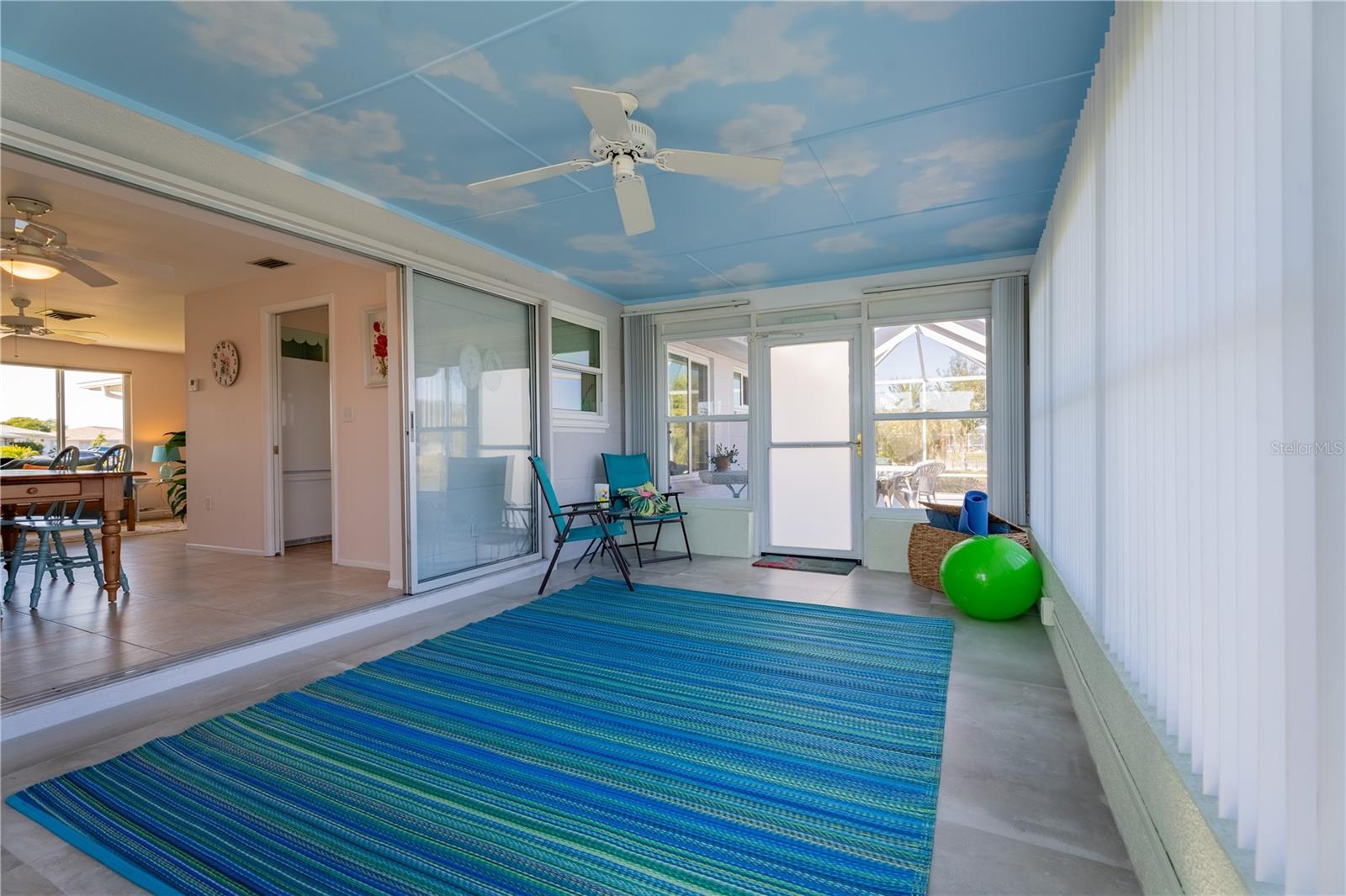 Image 12 of 40 For 1339 Cambridge Drive