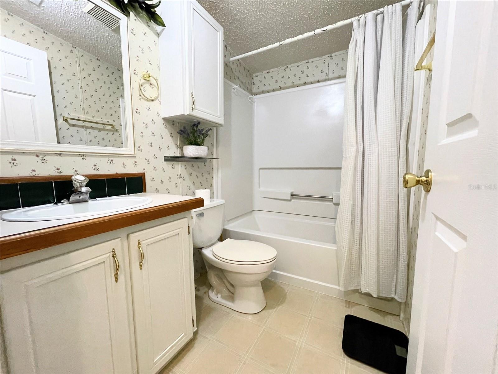 Image 11 of 22 For 807 Bogie  