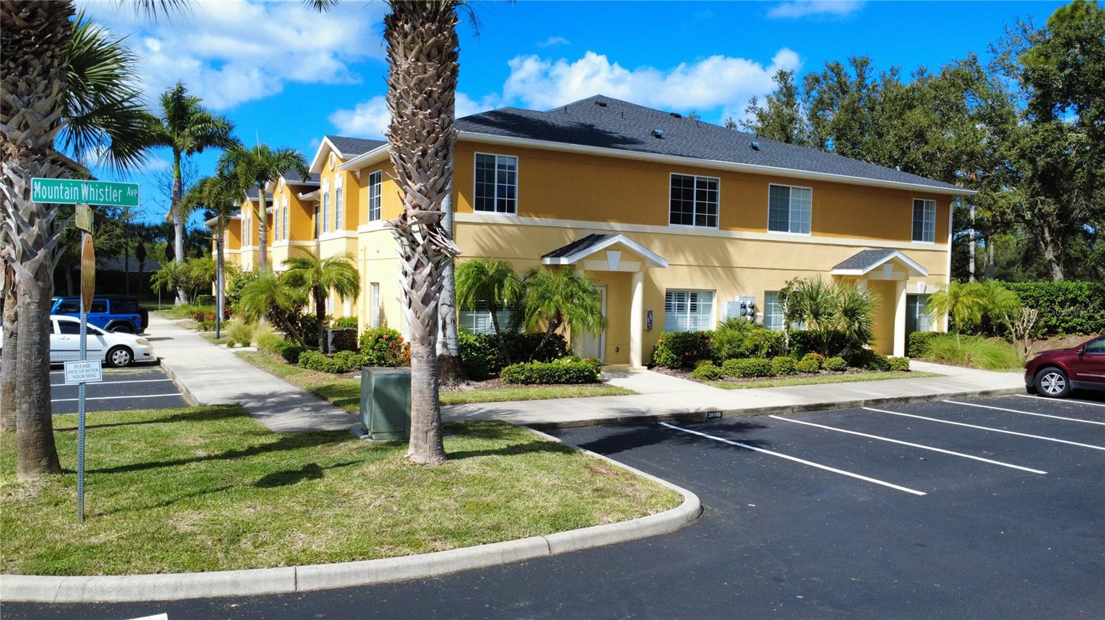 Image 13 of 32 For 20705 Mountain Whistler Avenue