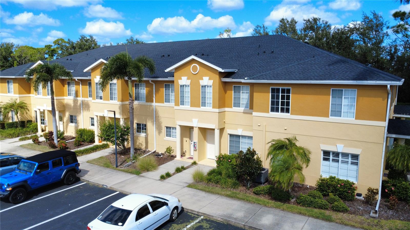 Image 20 of 32 For 20705 Mountain Whistler Avenue