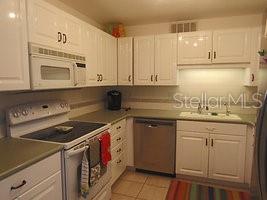 Image 9 of 19 For 500 Park Boulevard S 79