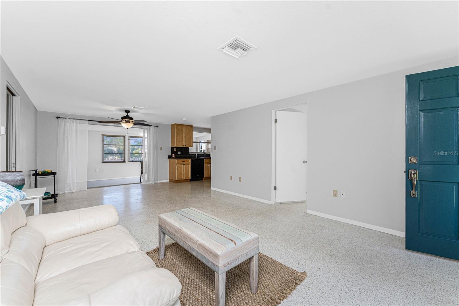 Image 10 of 61 For 3565 Sterling Road