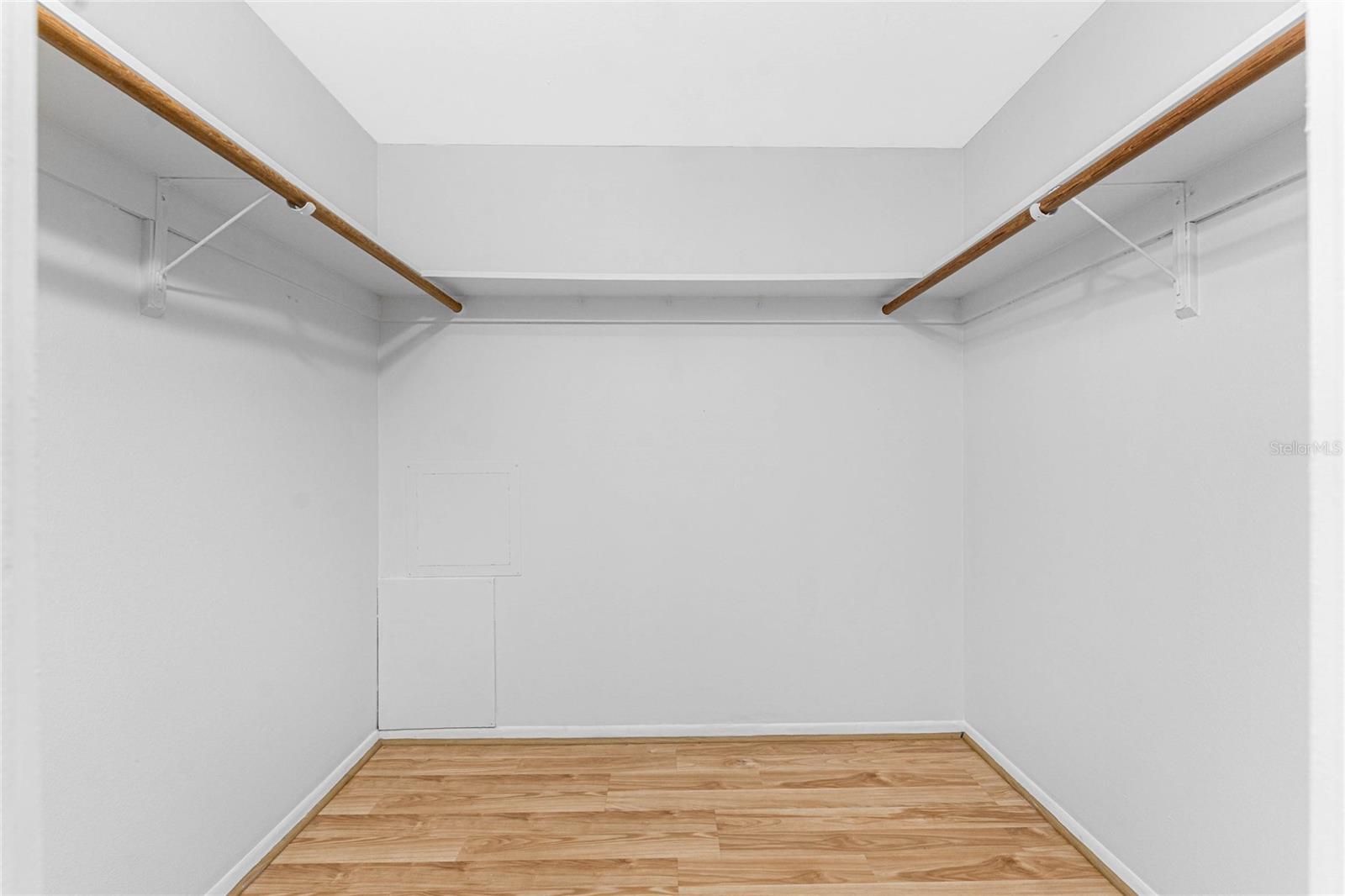 Image 24 of 61 For 3565 Sterling Road